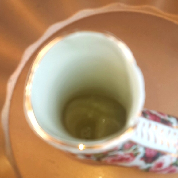 Vintage - Victorian Style Flower Porcelain Boot - Picture 8 of 12